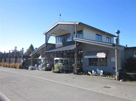 LUSHINGTONS CAFE, Ashburton